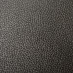 ダークグレー